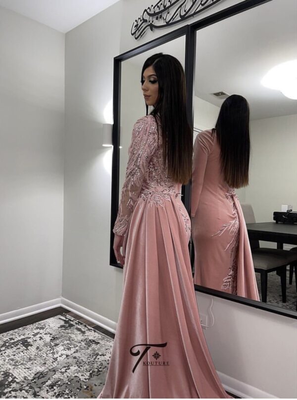 BLUSH PINK VELVET COUTURE DRESS - Image 3